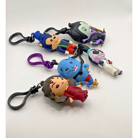 Disney Keychain Bag Clips Lot of 5 Used - Picture 10 of 10